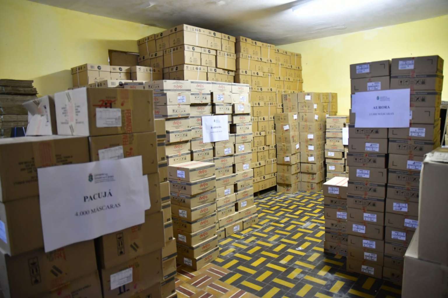 Governo do Ceará distribuiu lote com 94 mil máscaras para população