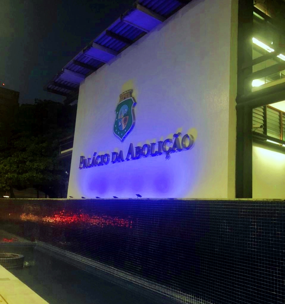 SPS ilumina prédios públicos em alusão à Campanha de Combate ao Tráfico de Pessoas