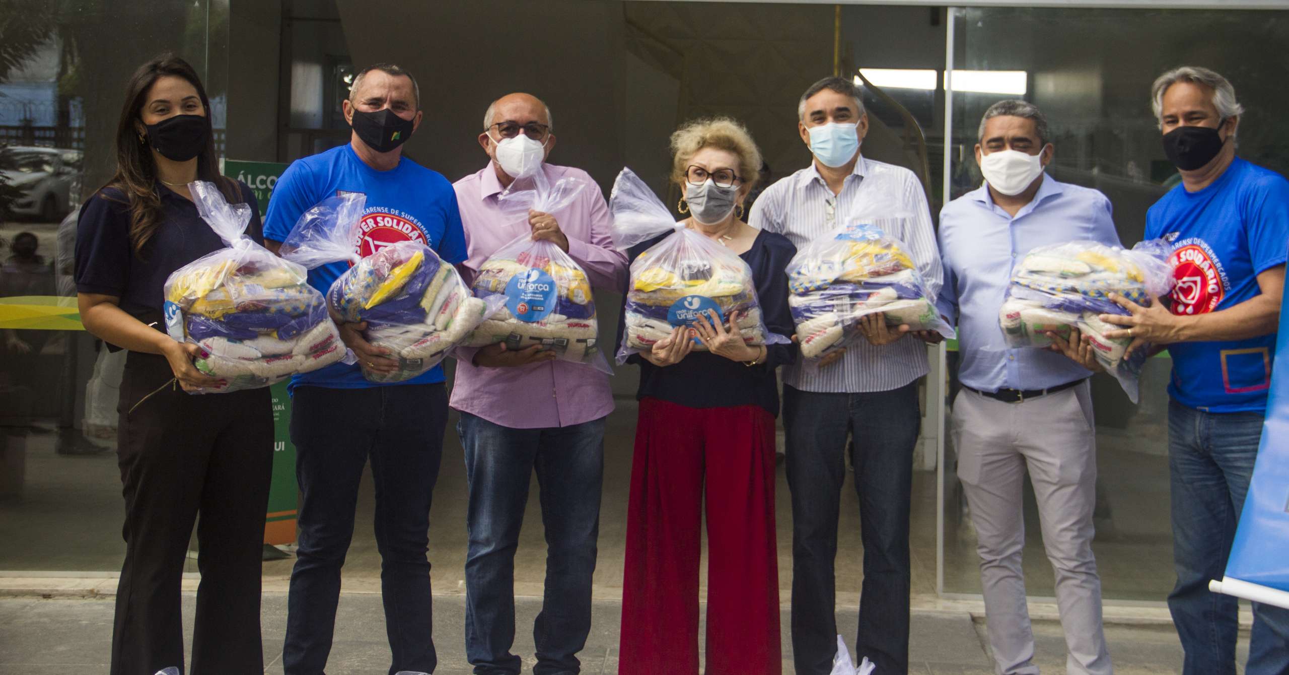 Mais Nutrição: SPS recebe 2.500 cestas de alimentos da Associação Cearense de Supermercados