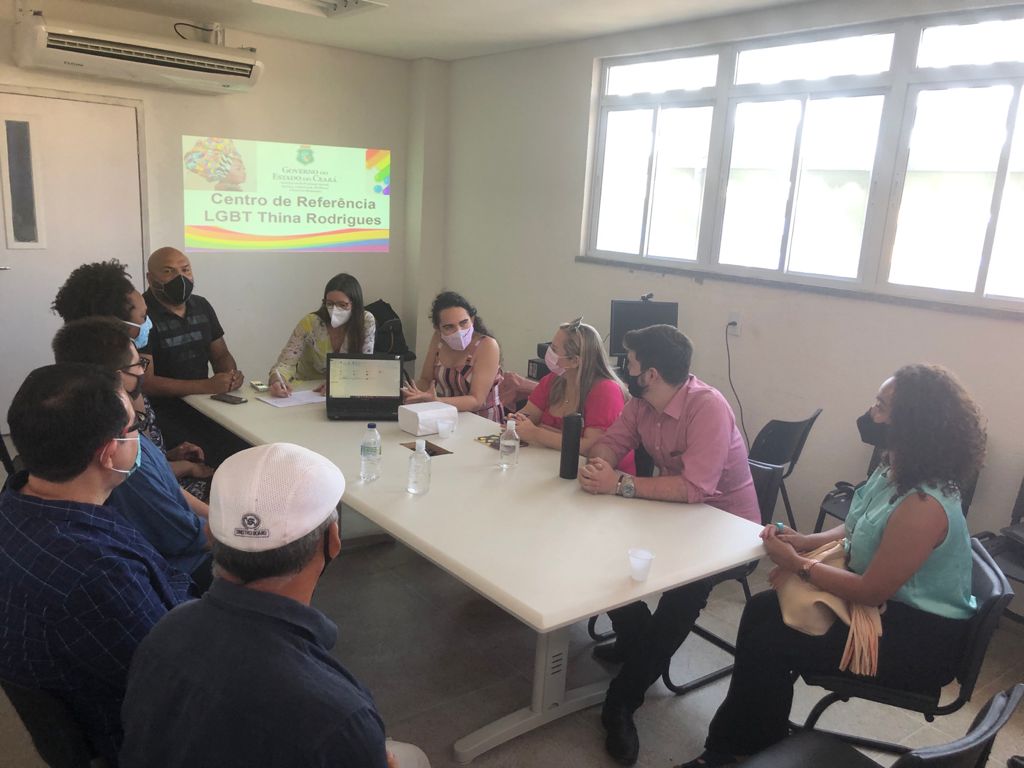 Equipe do Centro de Referência LGBT já começa a ser treinada
