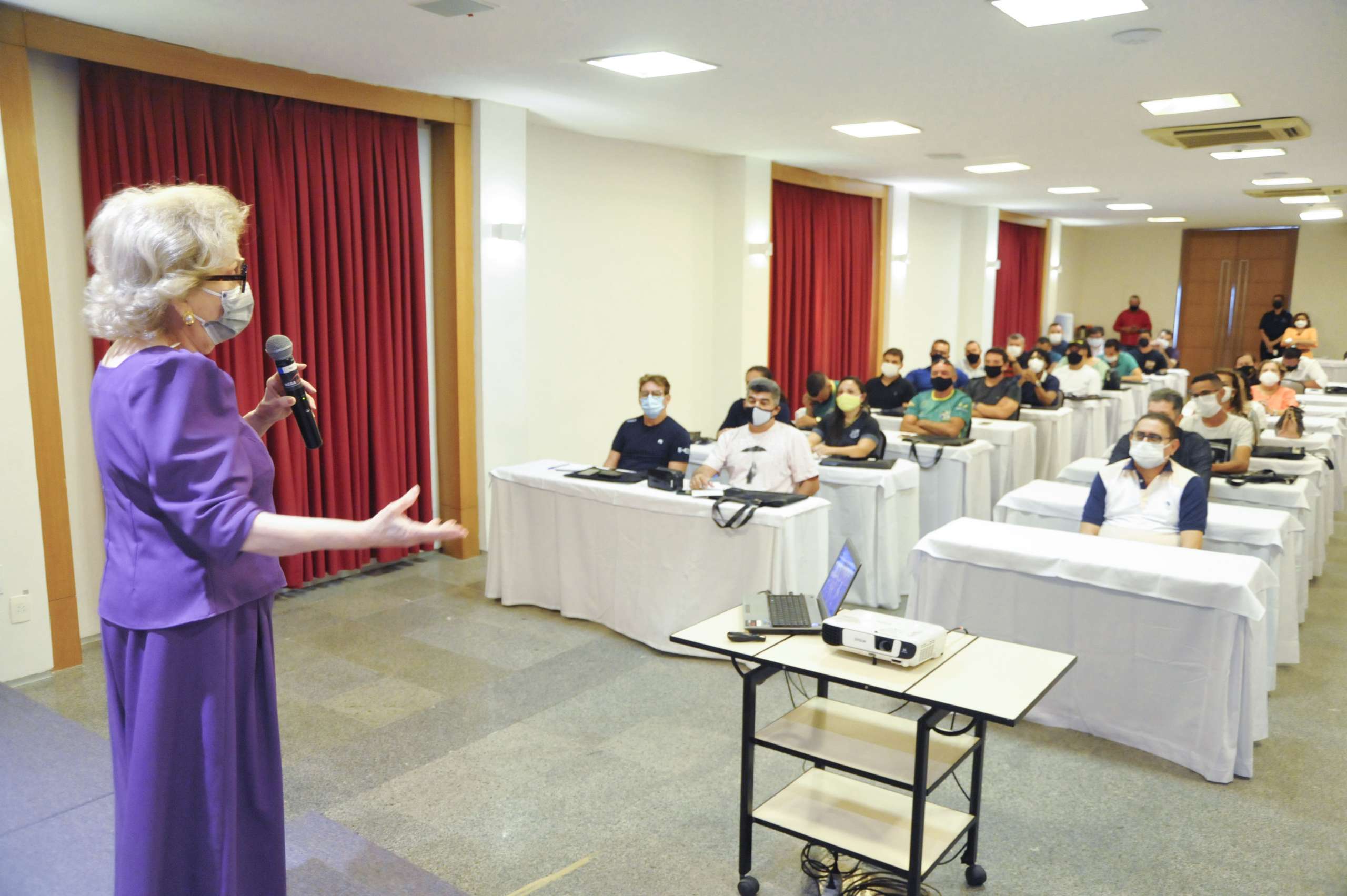 SPS capacita municípios para melhor utilização das Areninhas