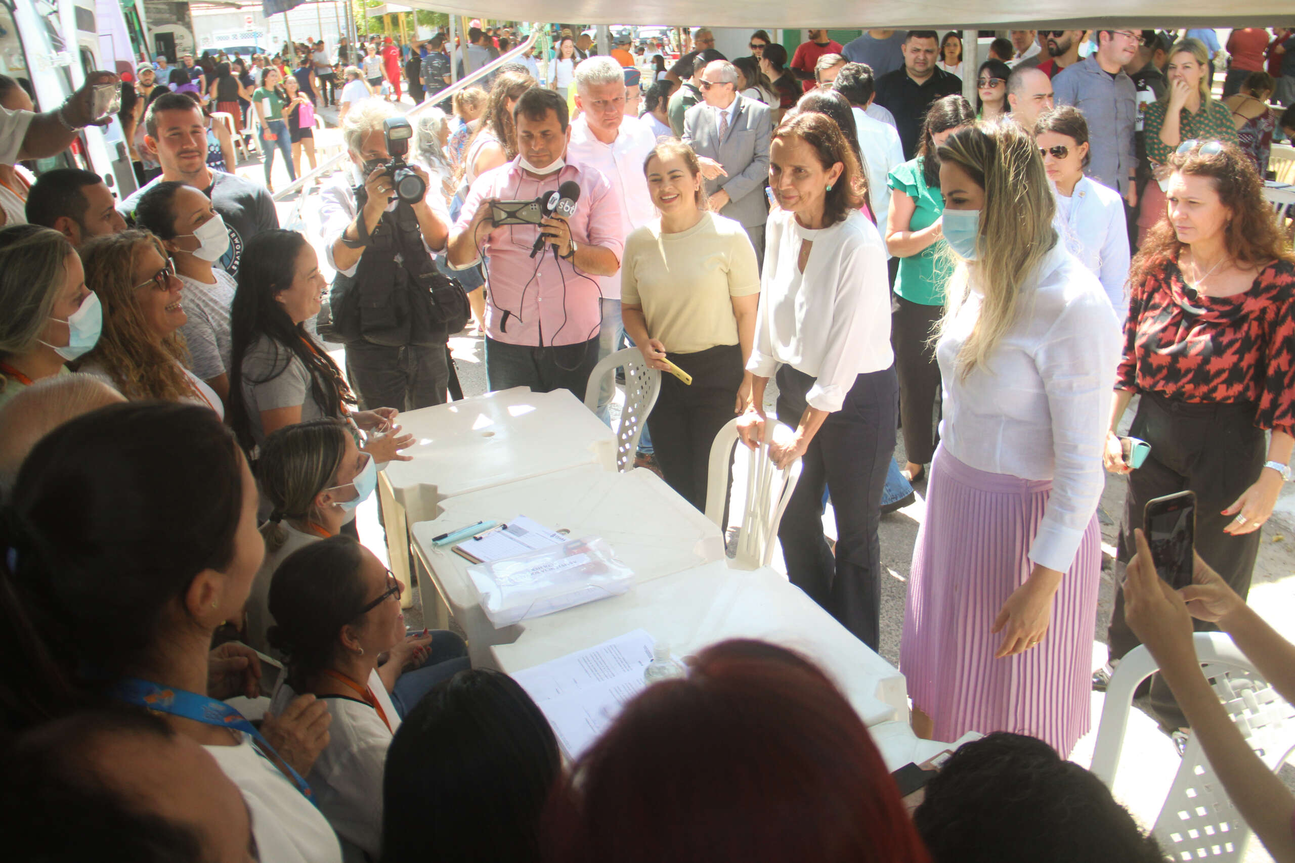 Projeto Acolher leva serviços para a população do Vila Velha
