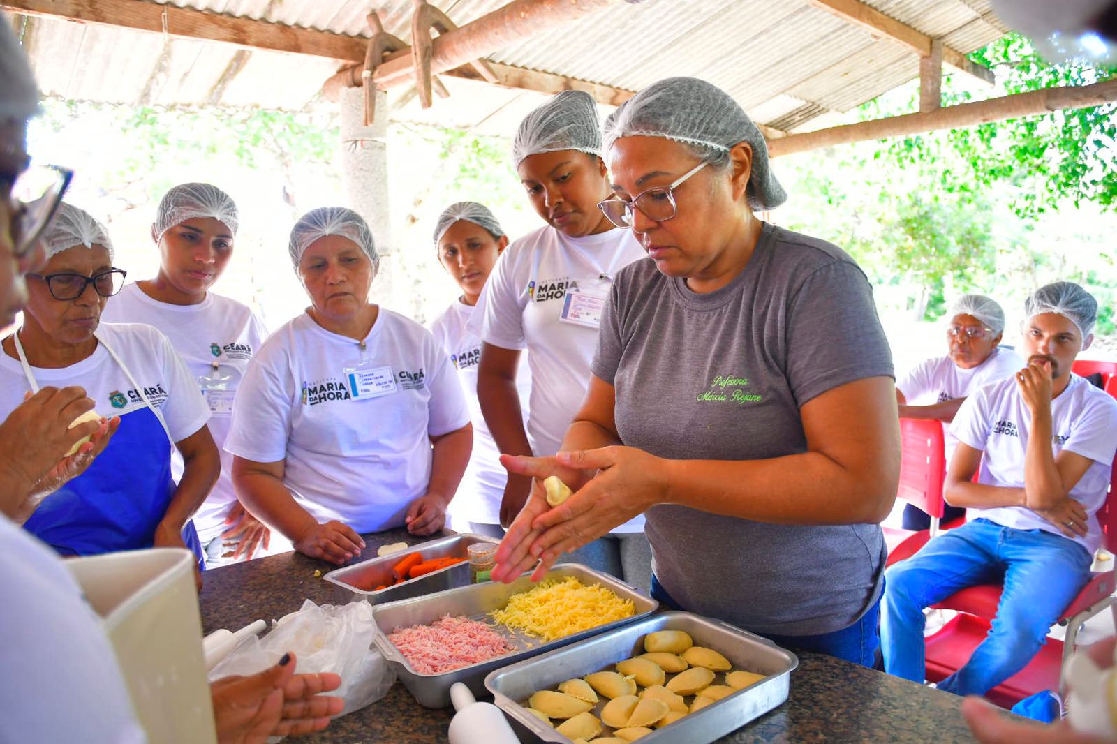 Criando Oportunidades: Programa contempla indígenas com capacitação de doces e salgados