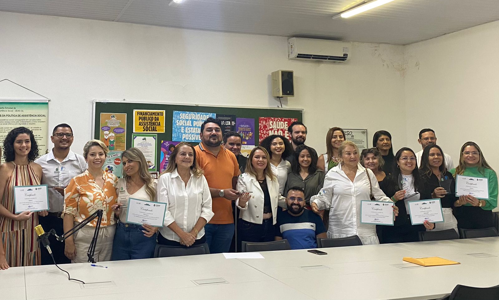 Estado certifica mais 17 cidades como promotores de políticas para pessoas idosas e pessoas com deficiência