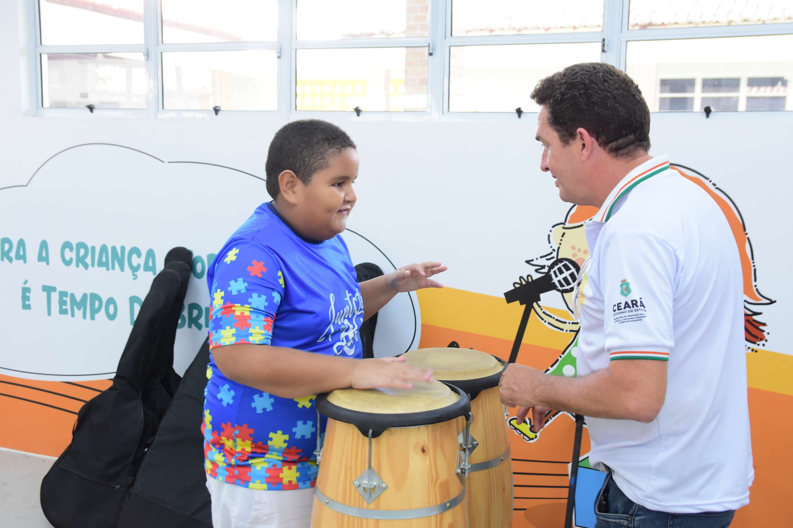 Aulas de Música melhoram desenvolvimento pessoal e comunicação de crianças e adolescentes autistas