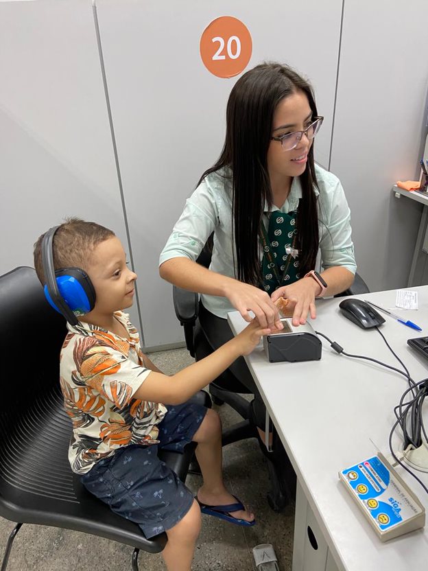 Unidades de Vapt Vupt disponibilizam abafadores de ruído para crianças com autismo
