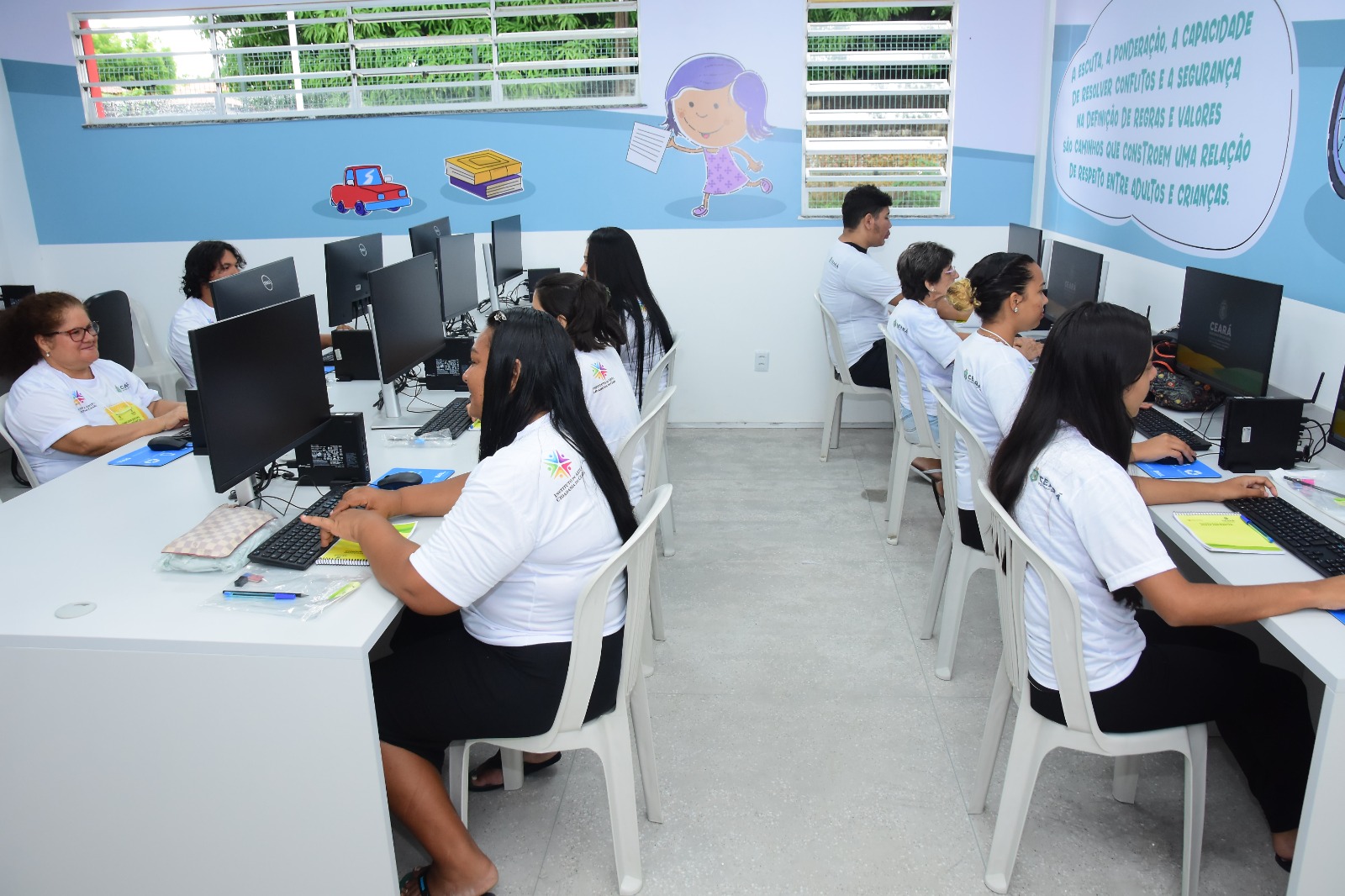 Complexo Mais Infância do Curió oferta 120 vagas para cursos de Informática