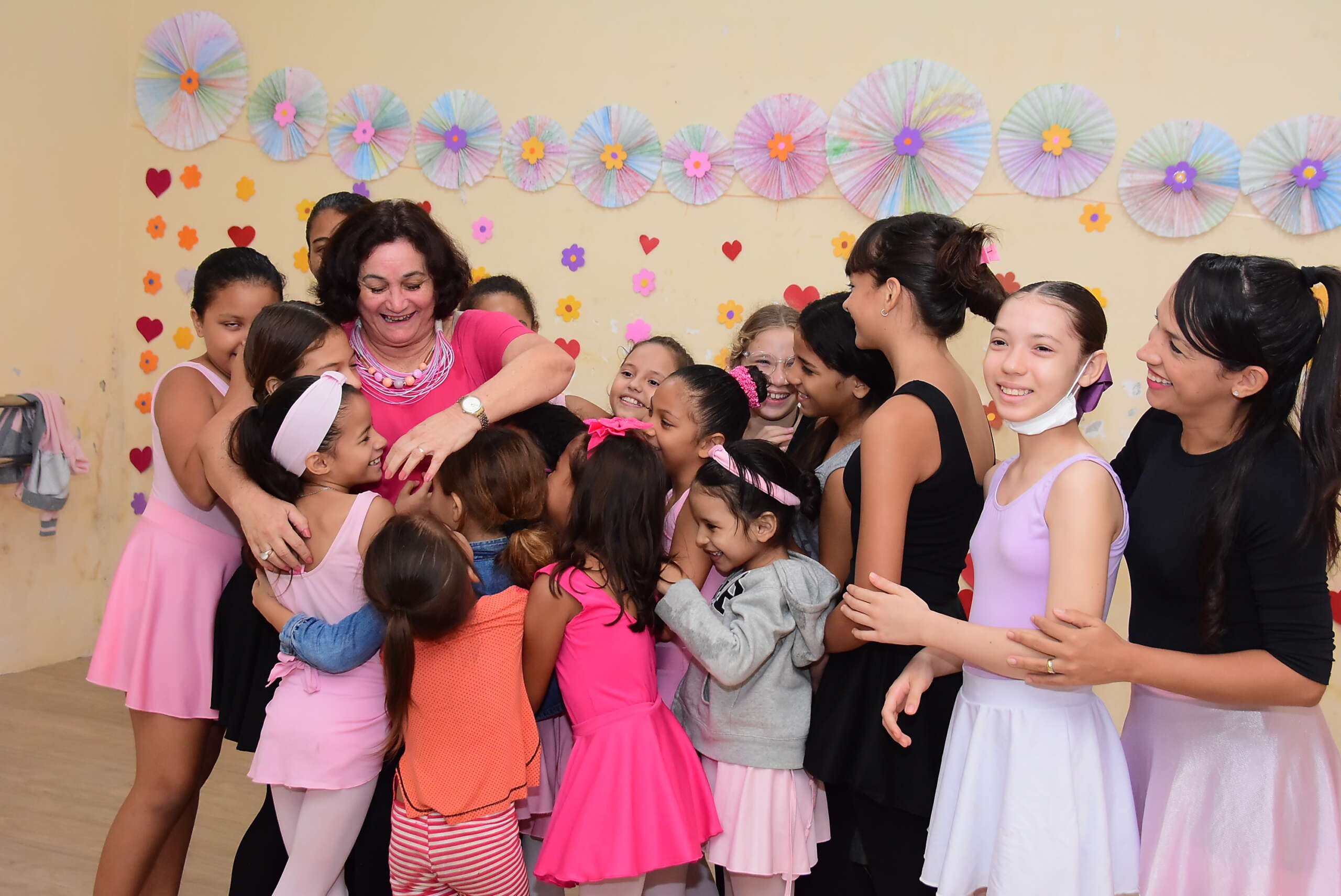 Mulheres da Proteção Social: quem cuida de quem cuida?