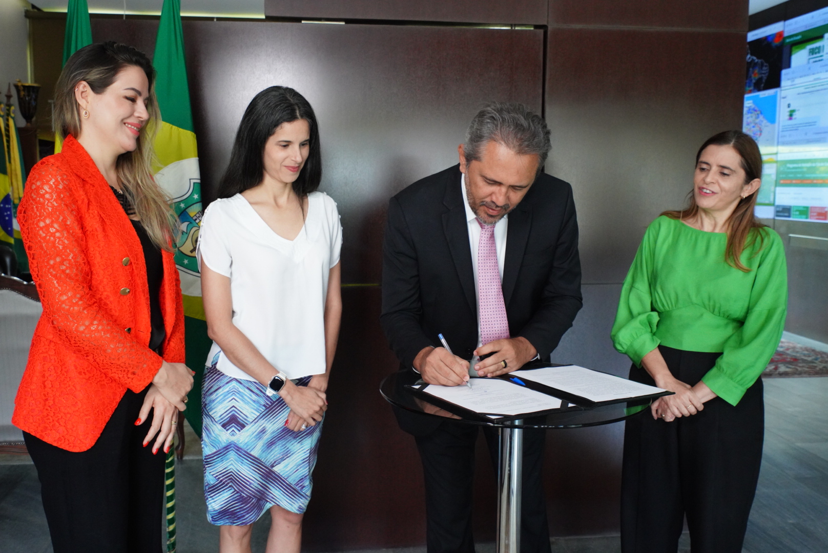 Governo do Ceará e Fundação Maria Cecília Souto Vidigal assinam Carta Compromisso em defesa da infância