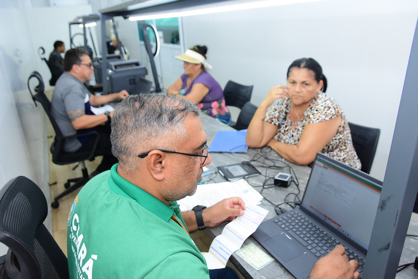 Caminhão do Cidadão atende comunidades de Fortaleza, Choró e Irauçuba