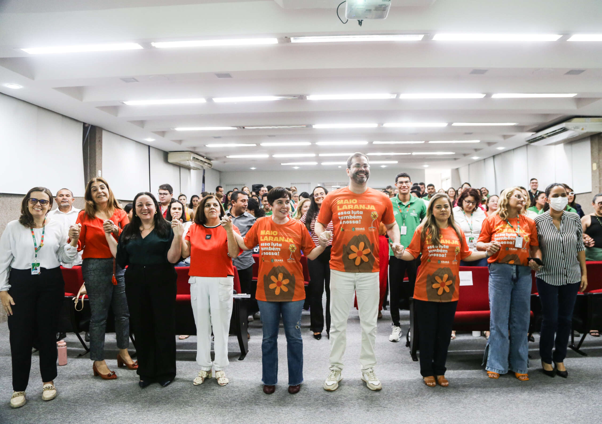 Psicólogos, assistentes sociais e coordenadores de equipamentos da SPS participam de formação nesta quarta-feira (8)