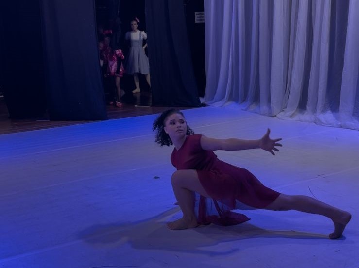 Irmãos acolhidos no sistema de abrigamento do Ceará se destacam em festivais de dança