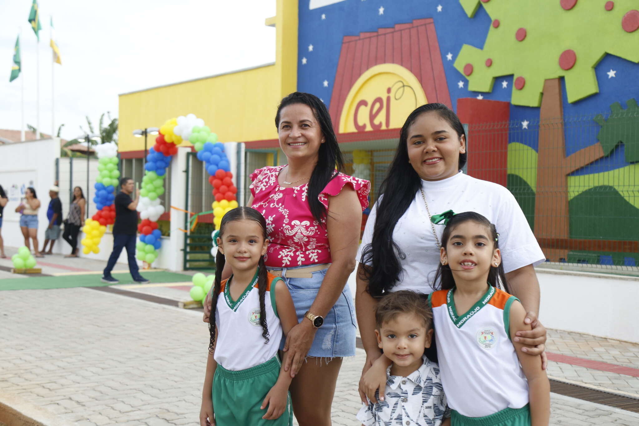 Em Moraújo, Governo do Ceará inaugura Centro de Educação Infantil e Centro de Referência da Assistência Social