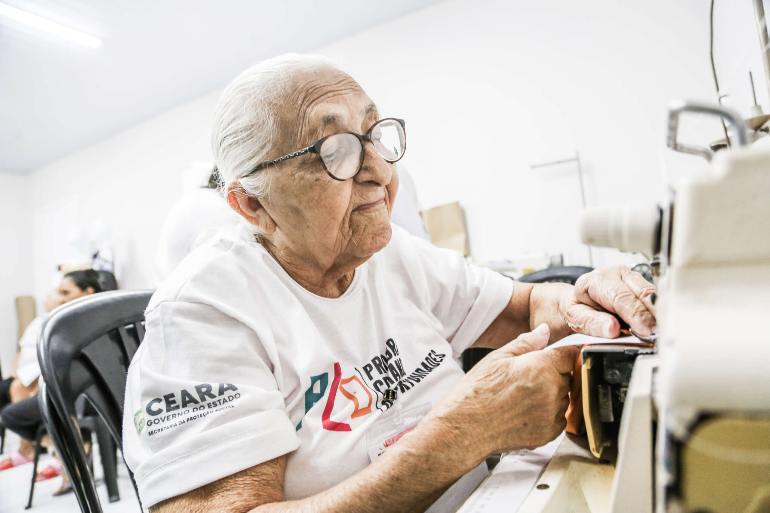 Curso de Corte e Costura reforça tradição têxtil no Quintino Cunha