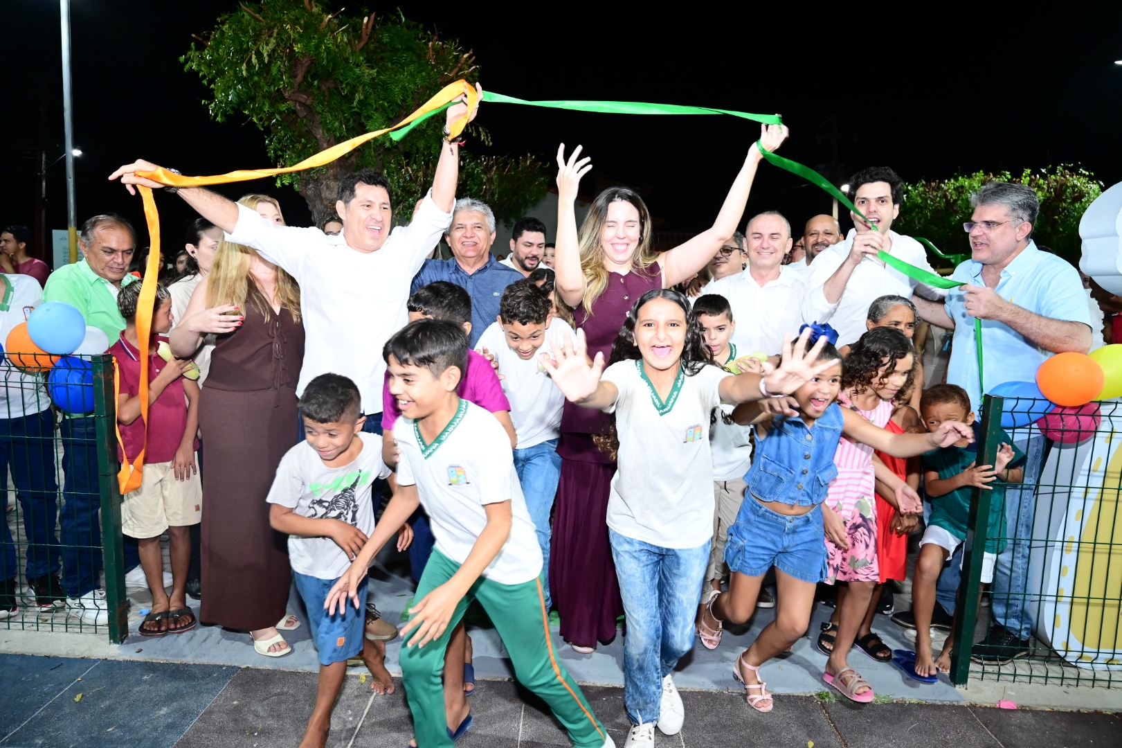 Governo do Estado inaugura duas novas brinquedopraças no Vale do Jaguaribe