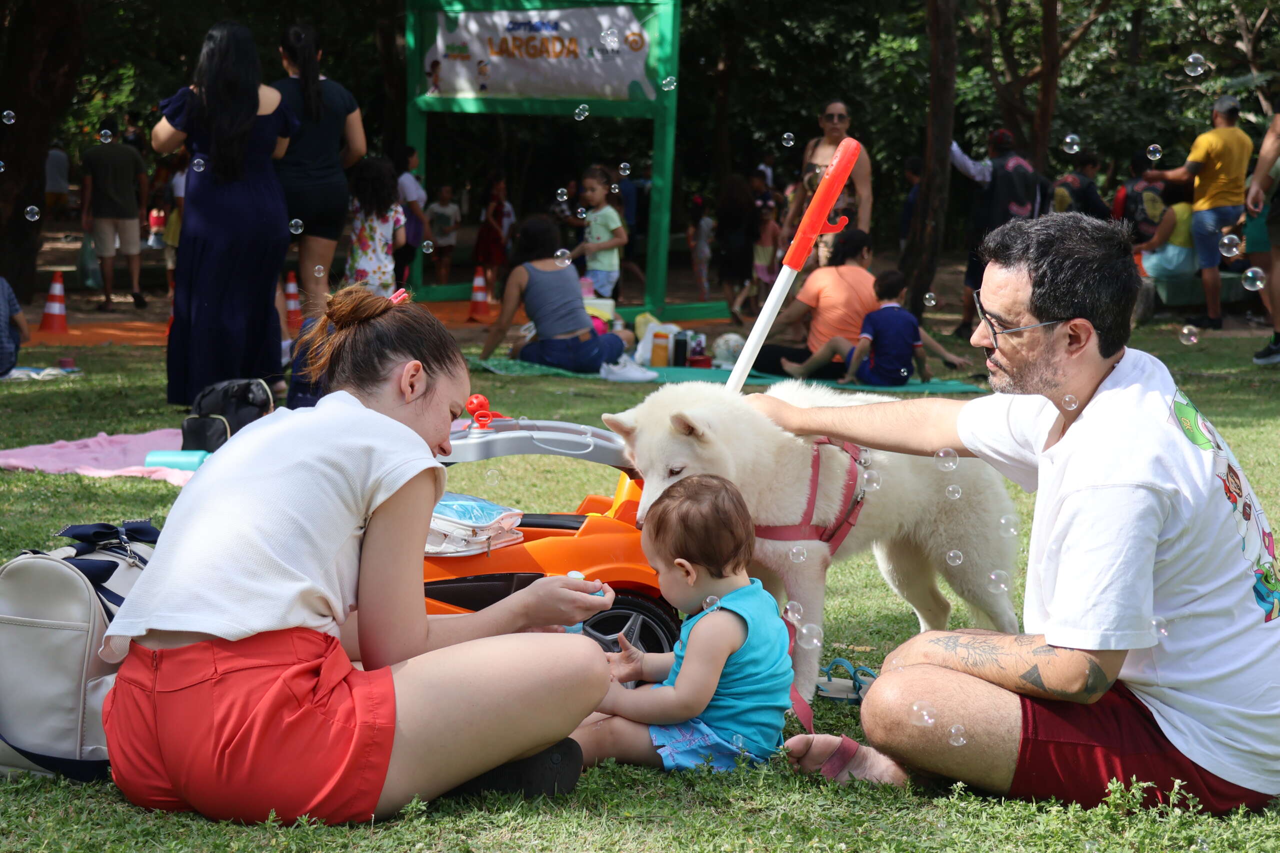 No Dia da Infância, Governo do Ceará leva brincadeiras e ludicidade ao Parque do Cocó