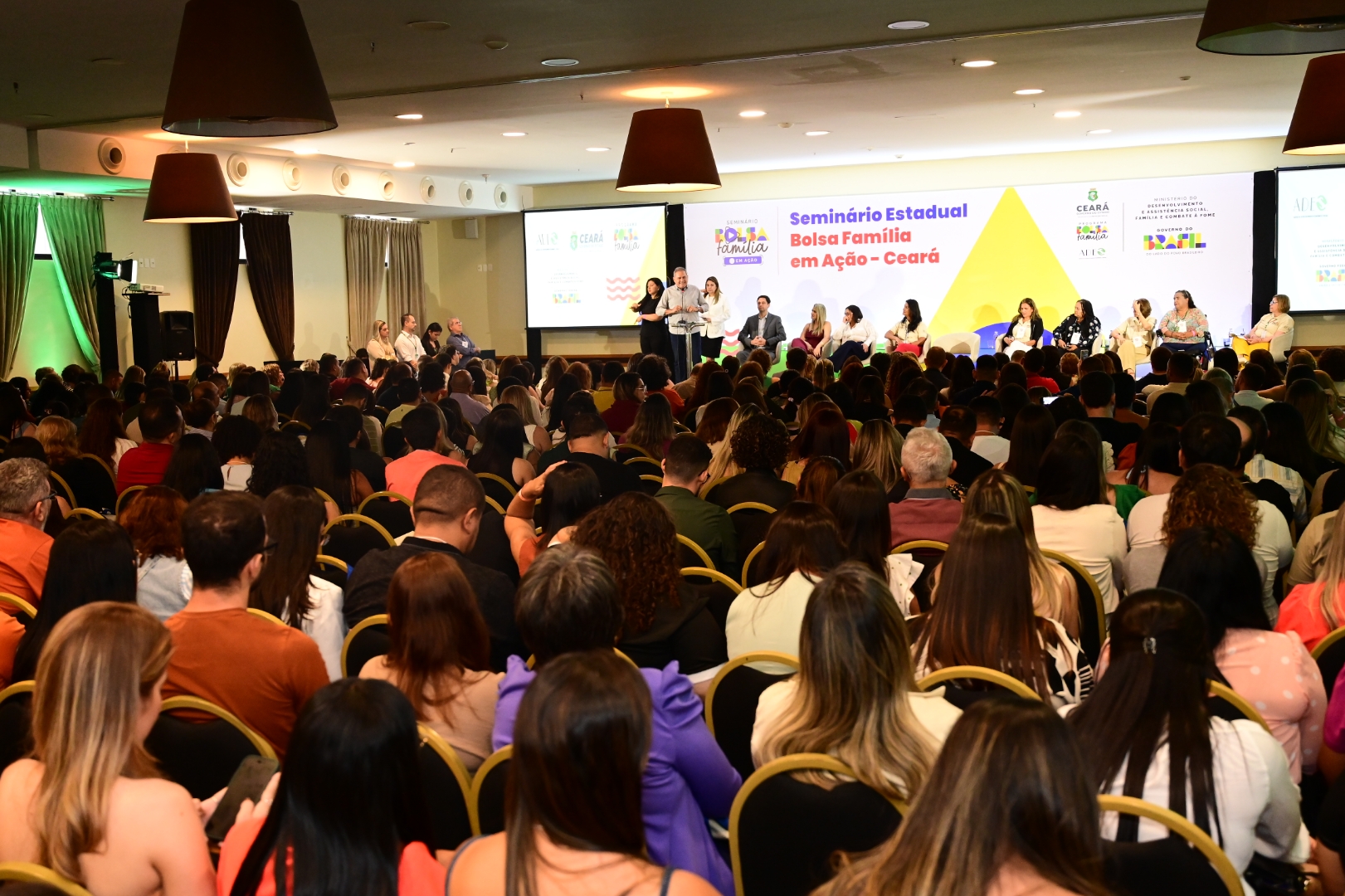 Ceará recebe seminário nacional sobre gestão, compromissos e avanços do programa Bolsa Família