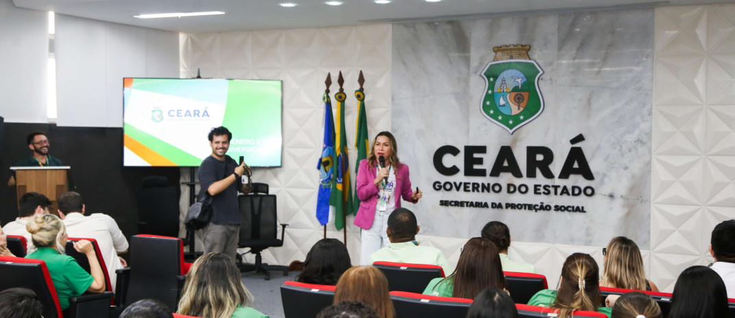 Profissionais da Cidadania recebem capacitação sobre letramento e legislação LGBTI+