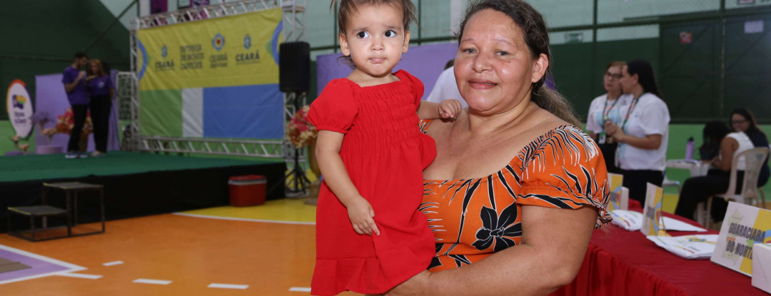 Governo do Ceará inicia entregas regionalizadas do Cartão Ceará Sem Fome para 16,4 mil novas famílias
