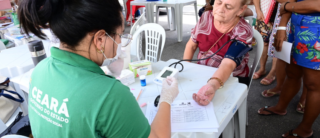 Projeto Acolher leva atendimentos de cidadania, saúde e assistência social para Baturité