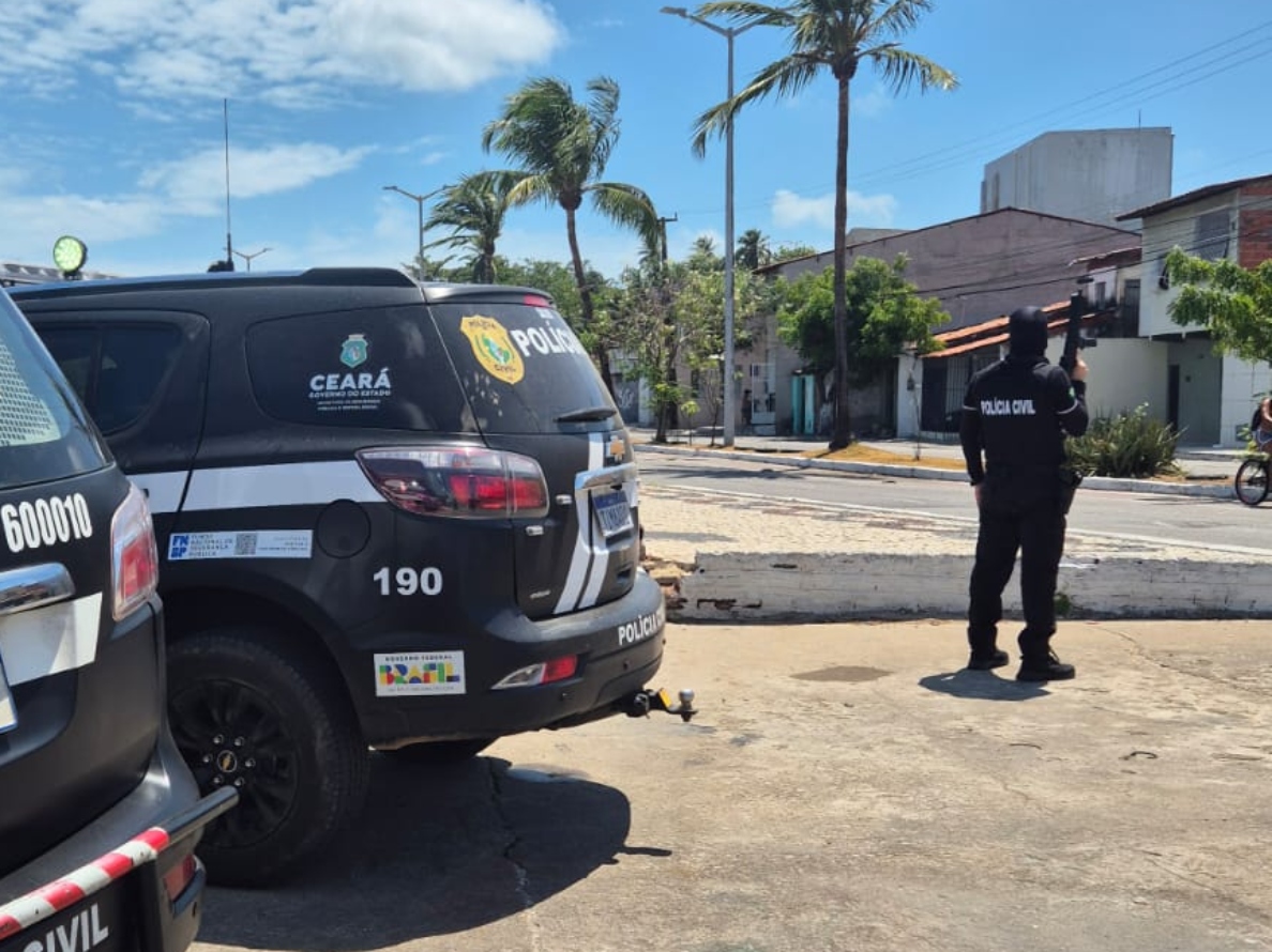 Suspeito de furtar farmácia é preso em flagrante pela PCCE em Fortaleza