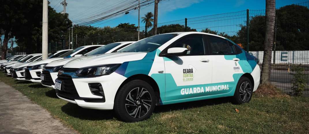 Governo do Ceará fortalece segurança nos municípios com entrega de viaturas e equipamentos às Guardas Municipais