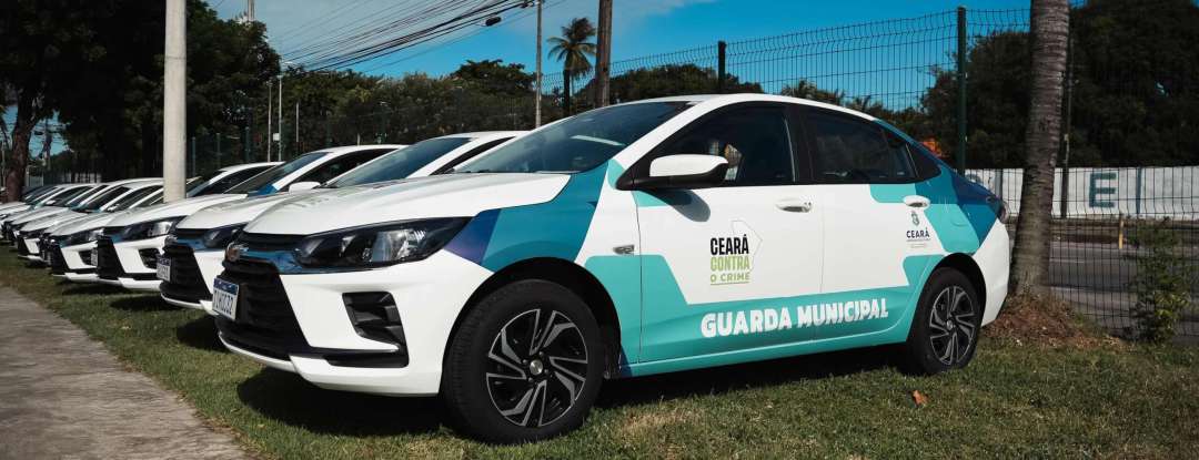 Governo do Ceará fortalece segurança nos municípios com entrega de viaturas e equipamentos às Guardas Municipais