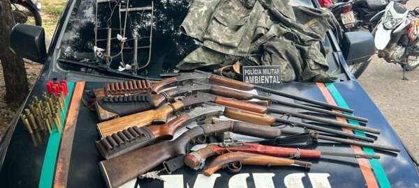 BPMA da PMCE apreende nove armas e materiais utilizados para caça ilegal em Crateús