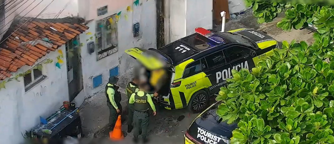 Com o apoio do Nuvid/Ciops/SSPDS, PMCE prende homem por disparo de arma de fogo e captura adolescente em Fortaleza