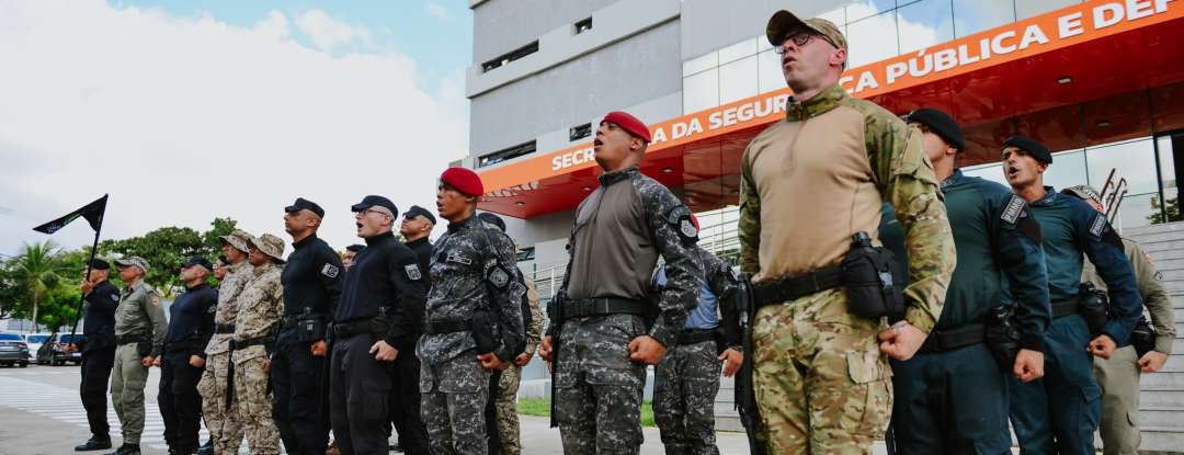 IV Curso de Operações Especiais (COEsp) da PMCE teve início nesta segunda-feira (1º) com palestra do secretário da SSPDS
