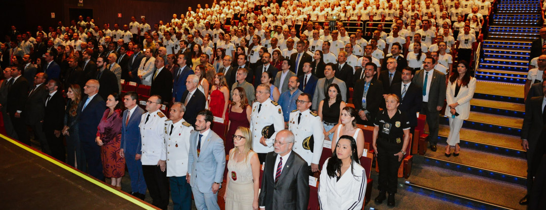 Aesp/CE celebra 15 anos com entrega de medalhas, honrarias e ciclo de palestras 
