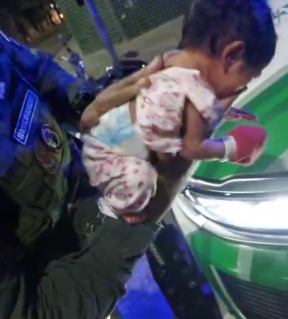 Polícia Militar socorre recém-nascida no Centro de Fortaleza