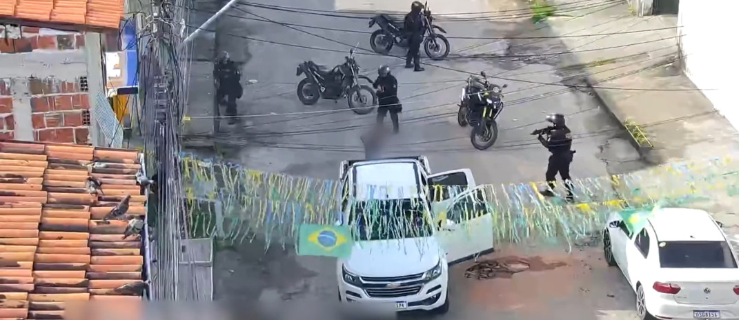 Com apoio do videomonitoramento da SSPDS, PMCE prende dupla suspeita de furtar carga de carnes em Maracanaú