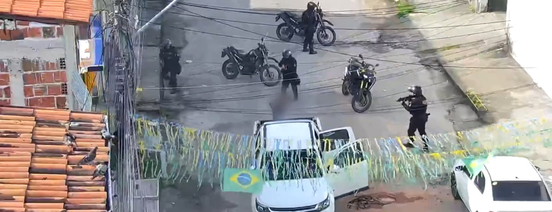 Com apoio do videomonitoramento da SSPDS, PMCE prende dupla suspeita de furtar carga de carnes em Maracanaú
