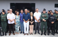 Governo do Ceará entrega 83ª base do CPRaio, central de videomonitoramento e nova areninha em Milagres