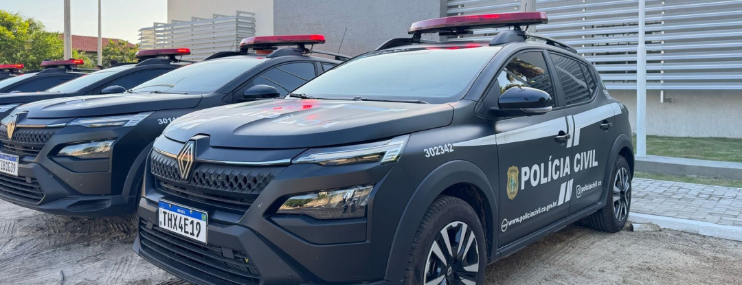 Oito pessoas são presas durante operação da Polícia Civil contra grupo criminoso em Brejo Santo