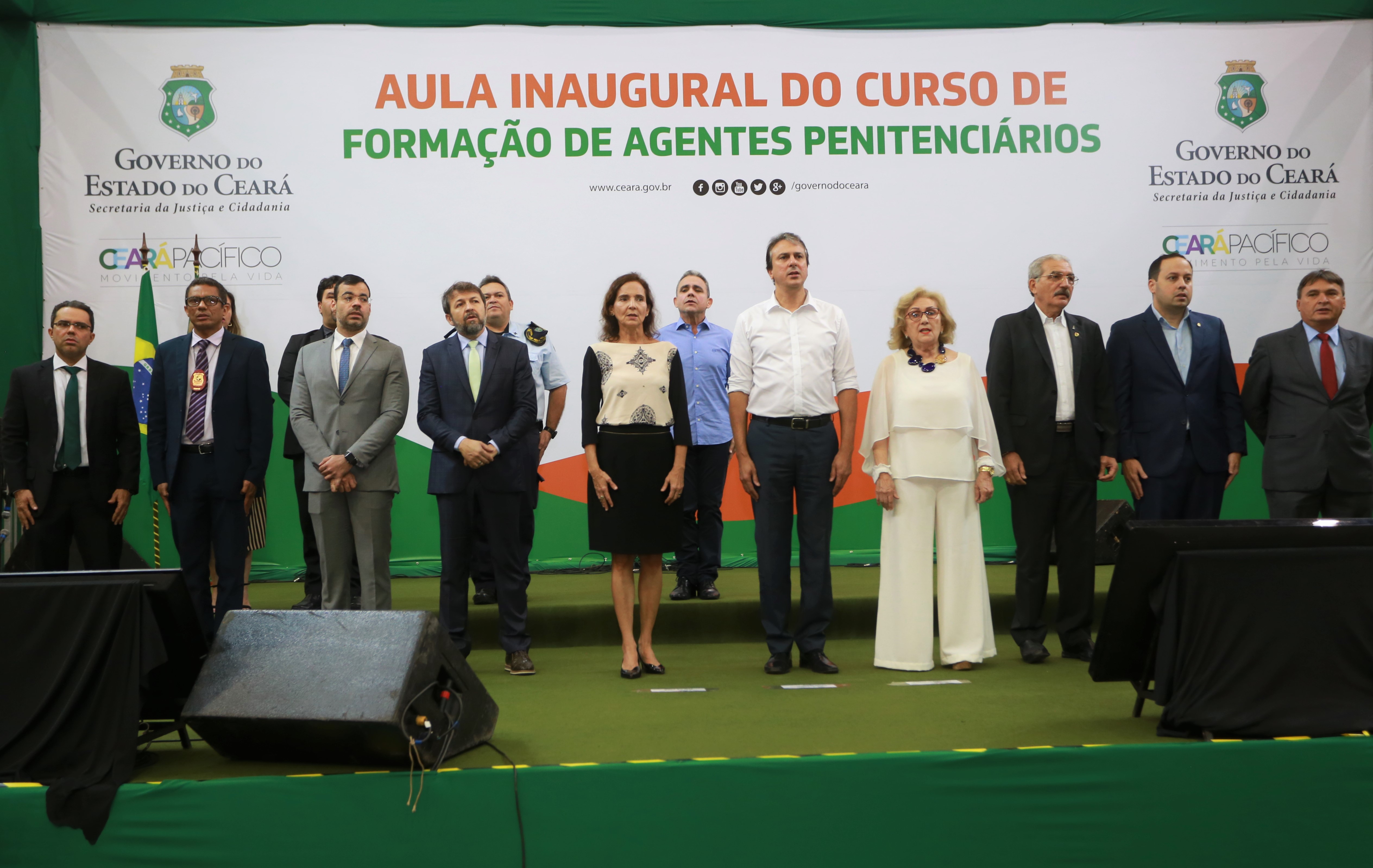 Novos agentes penitenciários: cerca de 1.700 candidatos iniciam curso de formação