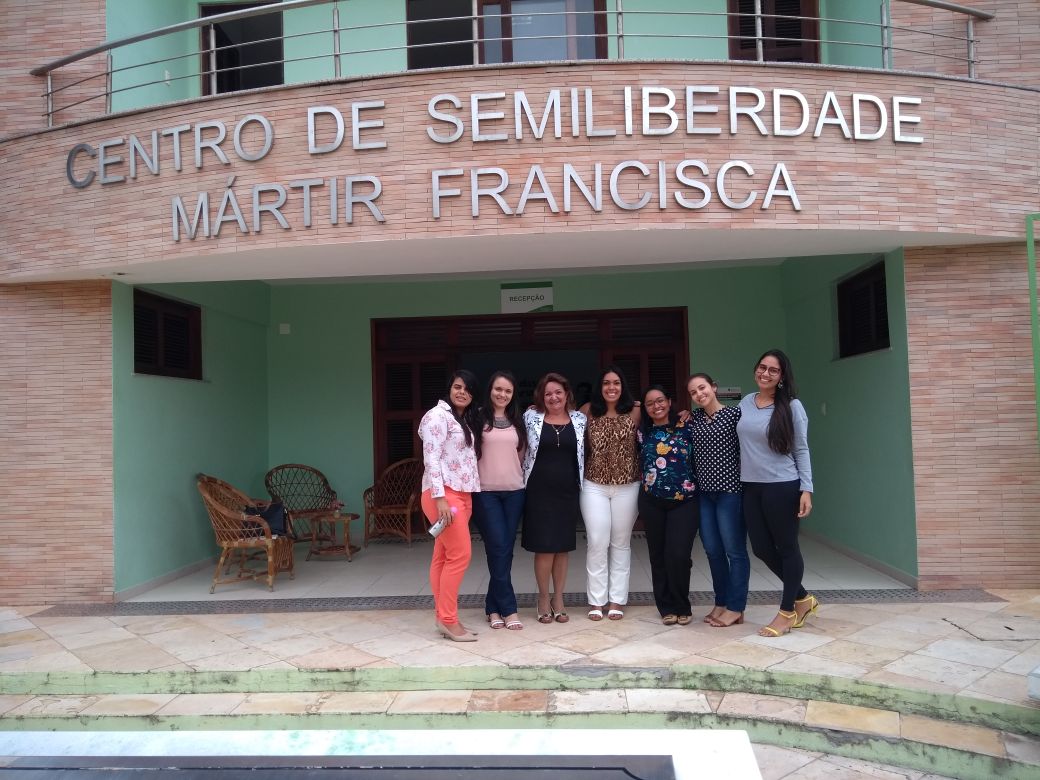CE Pacífico: Equipe do Centro Mártir Francisca debate implantação de ações de práticas restaurativas