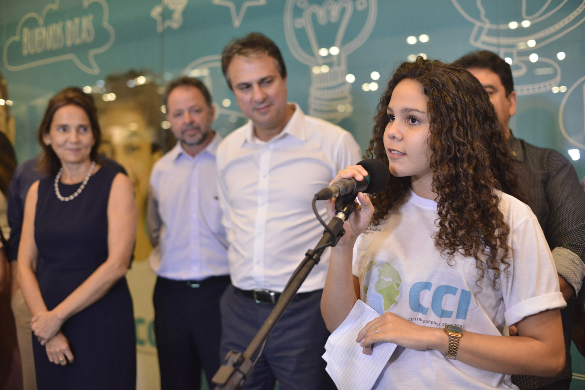 Fortaleza: jovens da rede estadual recebem o Centro de Idiomas Unidade Sul
