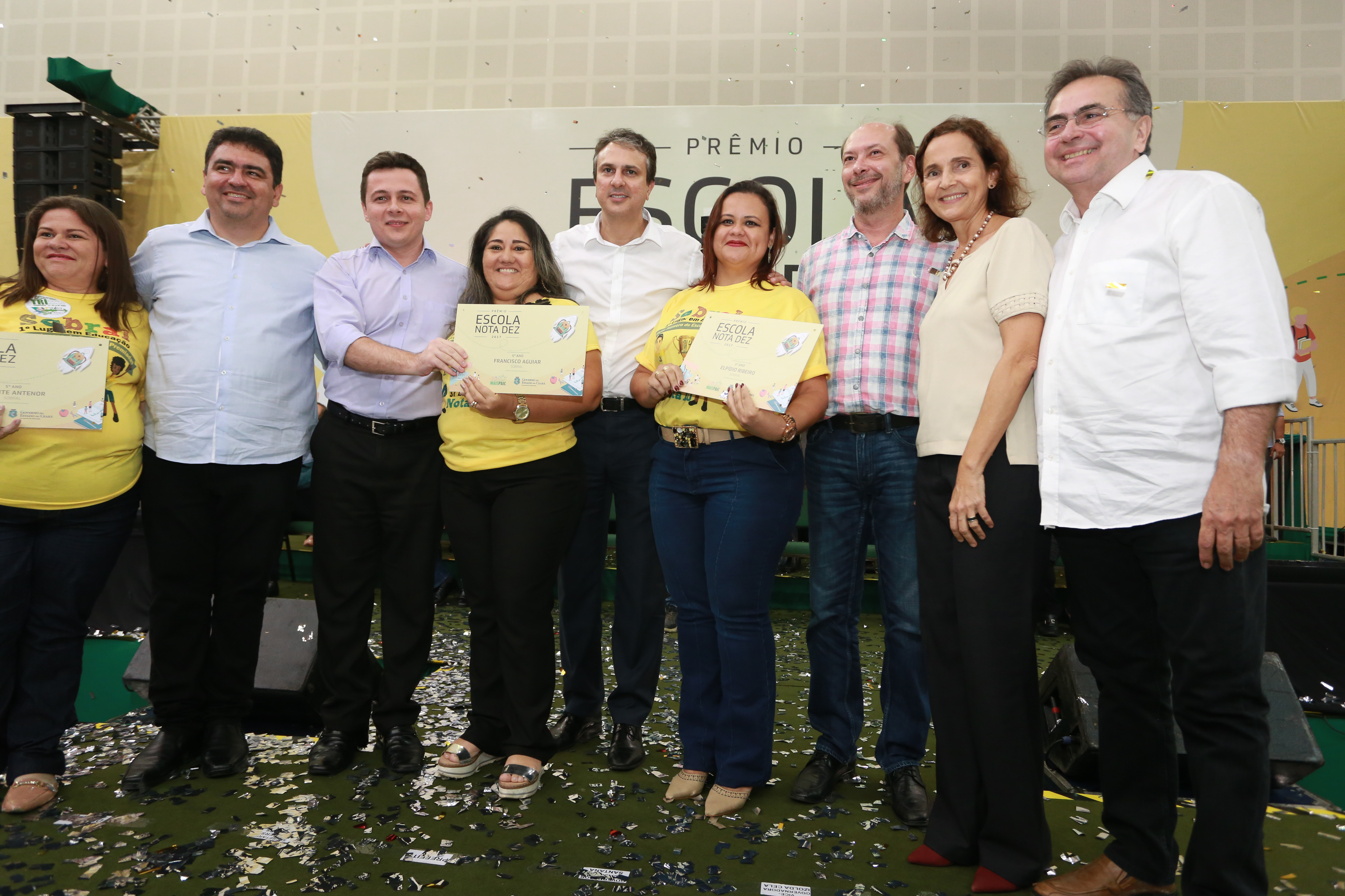 Na 10ª edição, Prêmio Escola Nota Dez condecora 332 escolas cearenses com melhores resultados