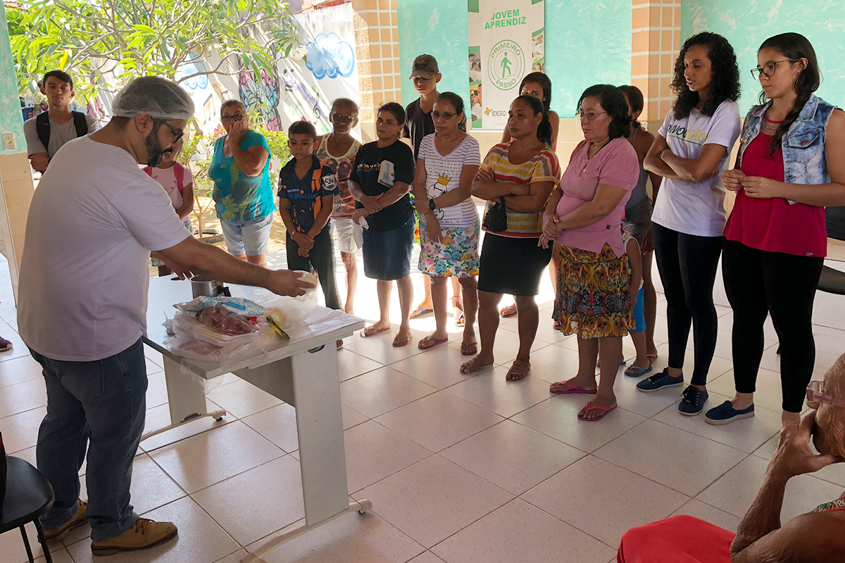 Ceará Pacífico: “Café Napaz” desenvolve atividades com mulheres do Vicente Pinzón