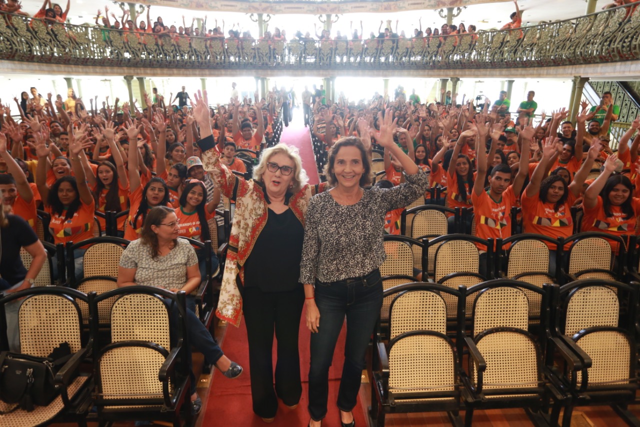 Superação: 658 jovens concluem primeira etapa do projeto Virando o Jogo