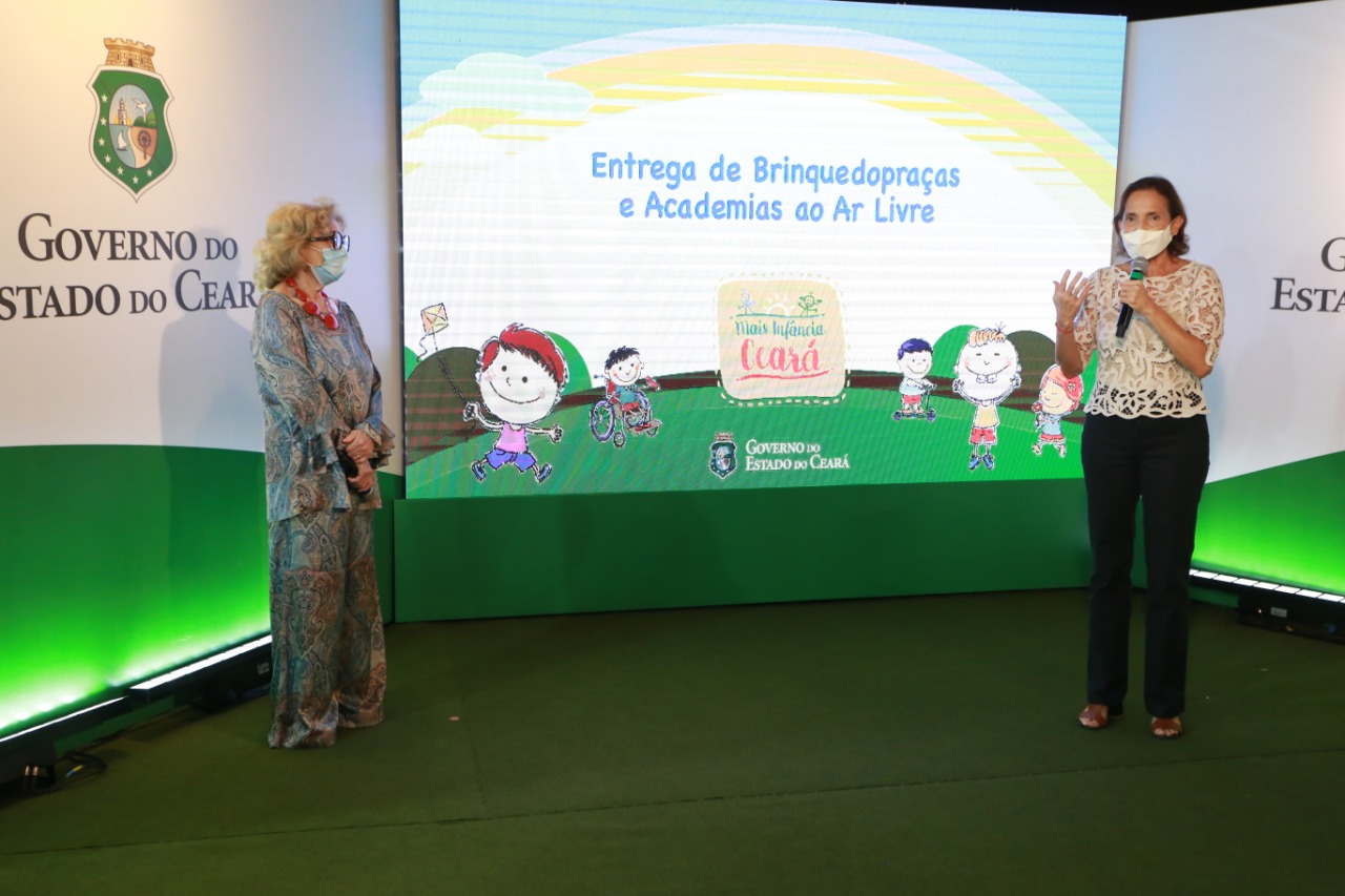 Governo do Ceará entrega brinquedopraças e academias ao ar livre em mais quatro municípios