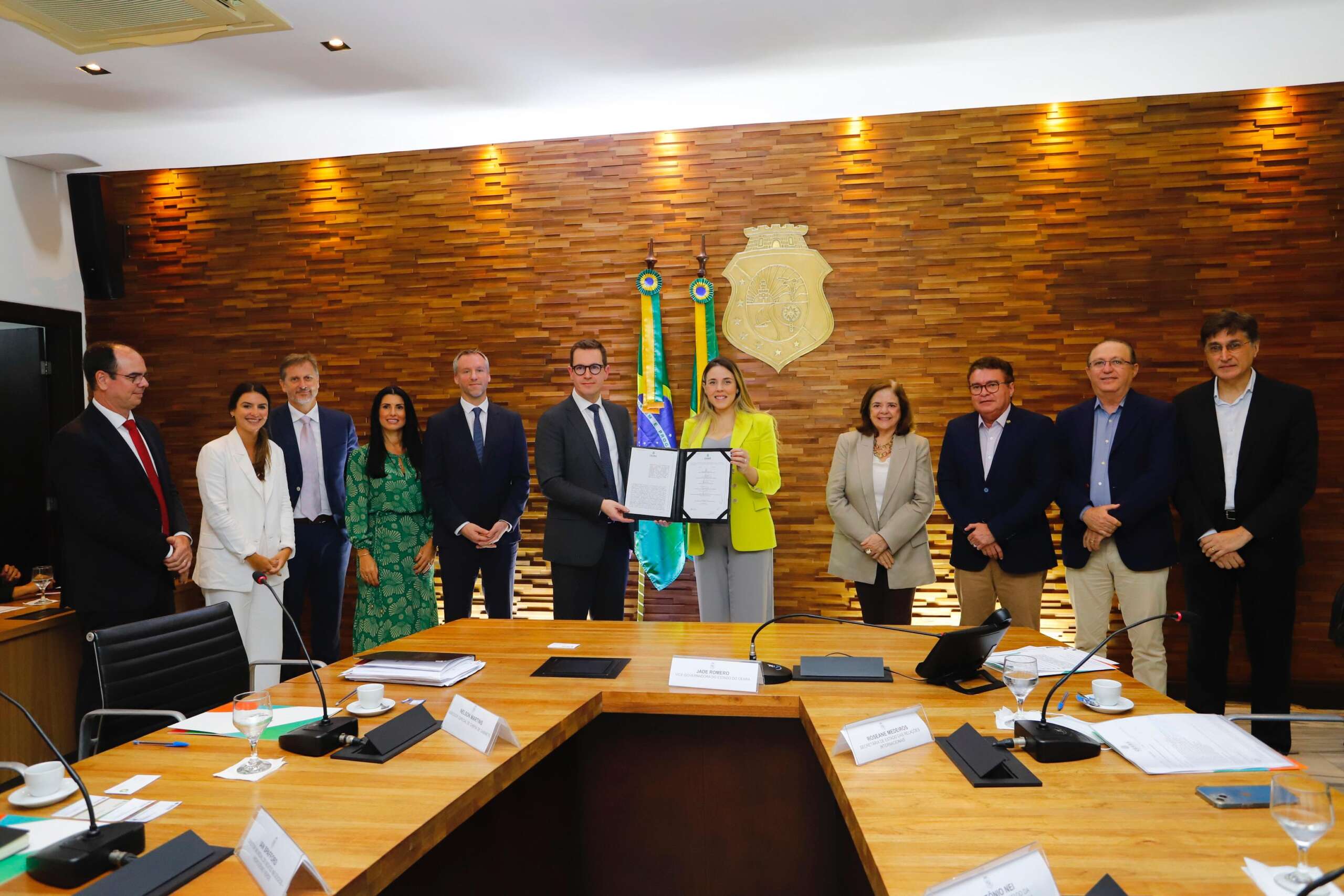 Governo do Ceará e multinacional BP assinam memorando para produção de hidrogênio verde