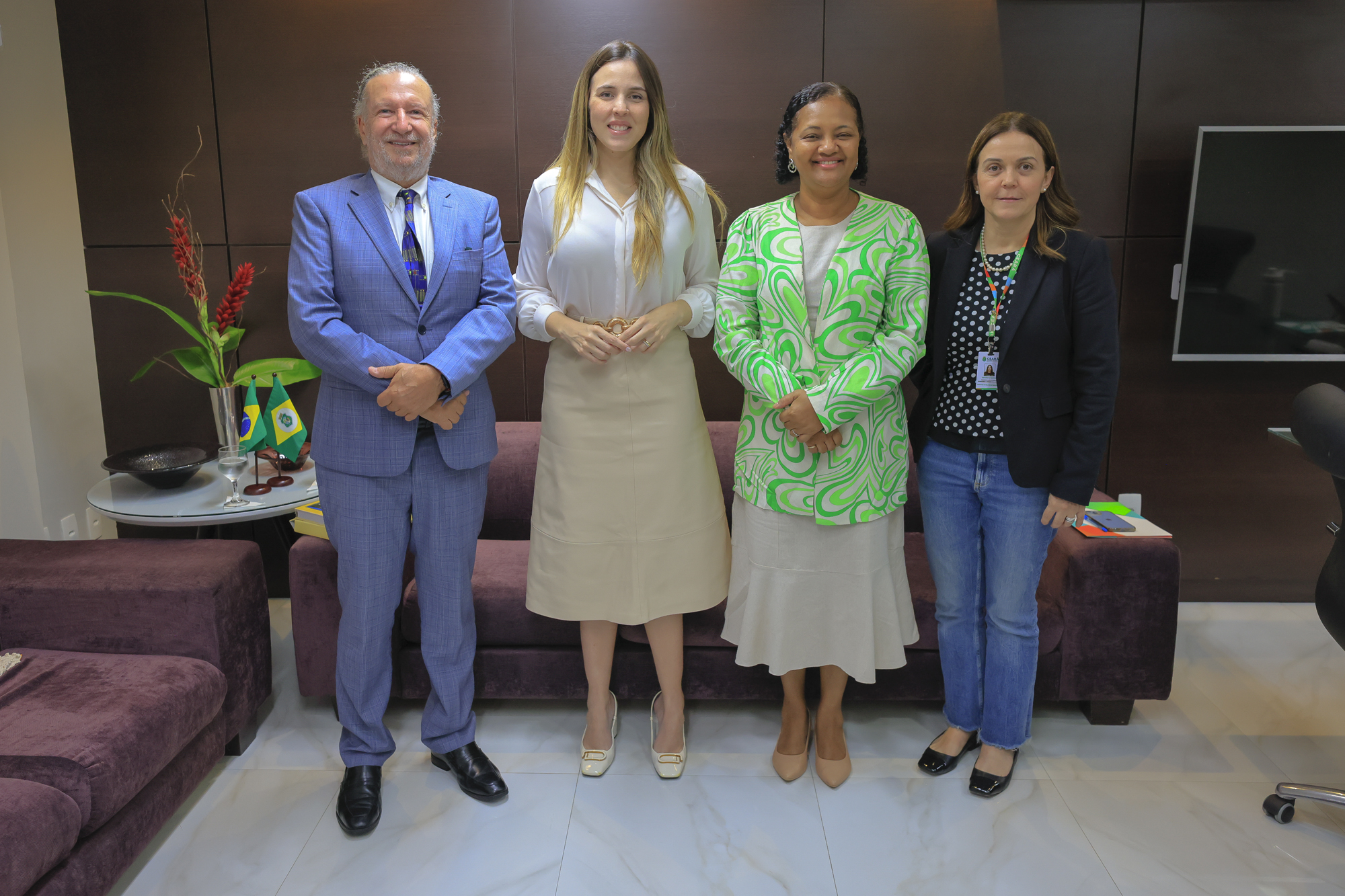 Vice-governadora recebe embaixador representante do Ministério das Relações Exteriores no Nordeste