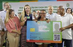 Governo do Ceará inaugura Casa do Cidadão, posto do Detran-CE e entrega cartões da CNH Popular em Caucaia