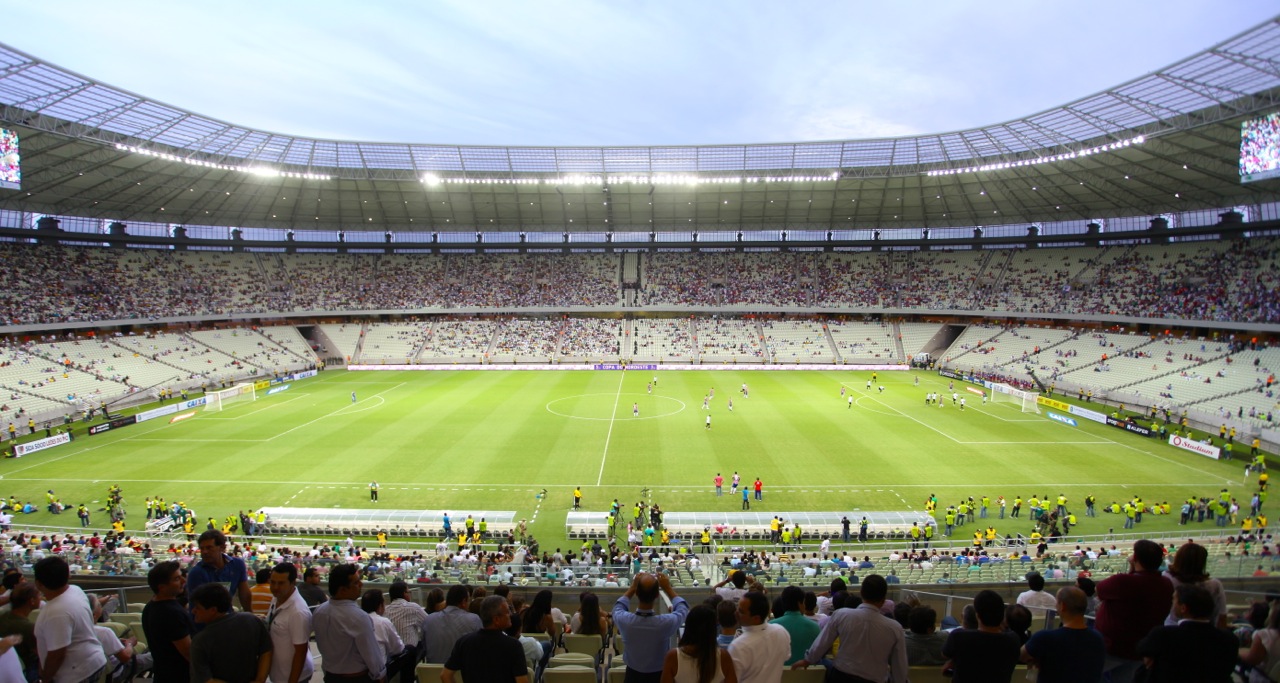 Castelão recebe representantes da FIFA e do COL  neste sábado (09)