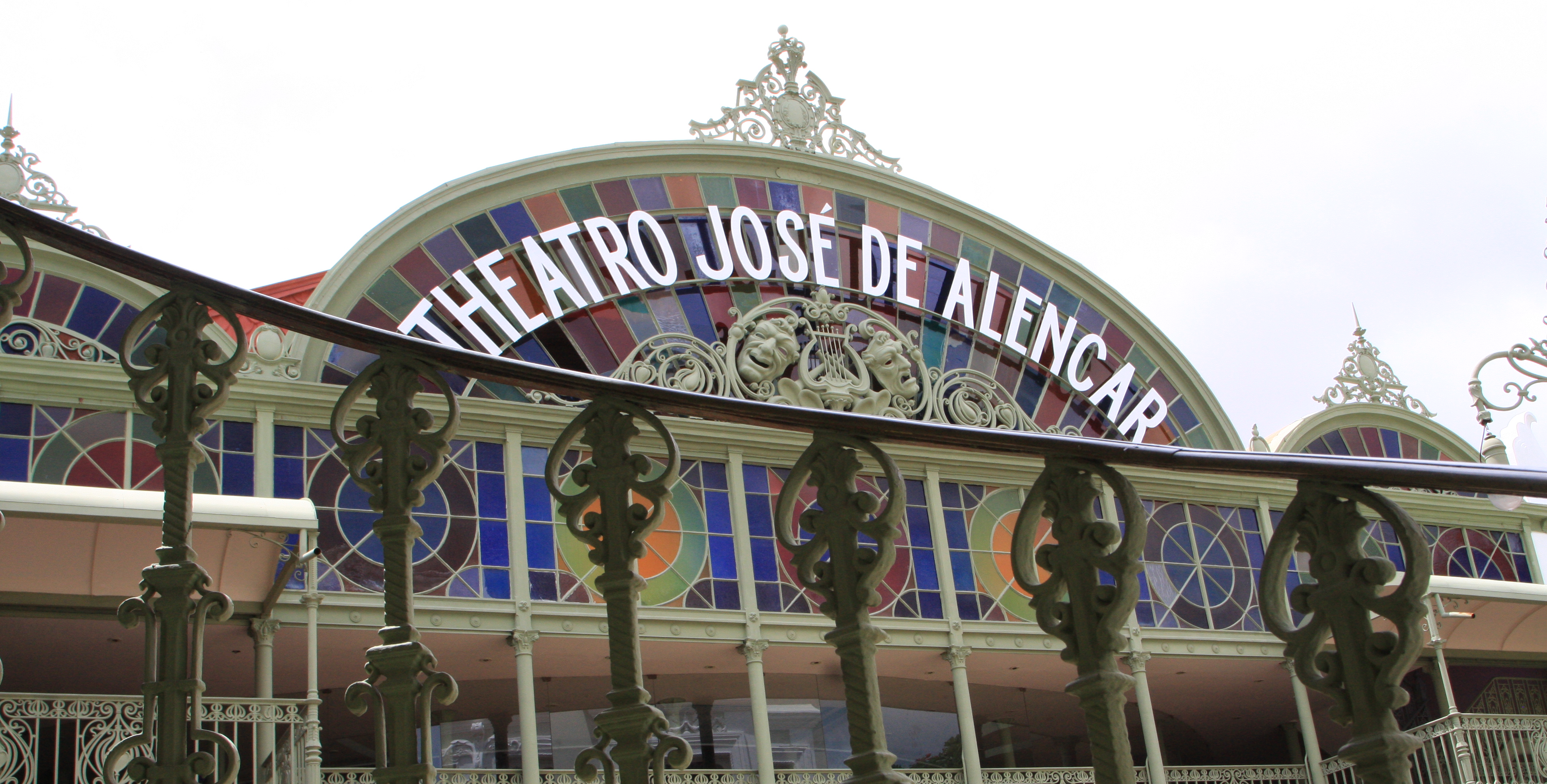 Curso Princípios Básicos de Teatro (CPBT) estreia seus espetáculos de conclusão de 2024 no Theatro José de Alencar