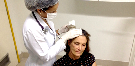 HGF realiza primeira neurocirurgia com paciente acordado no Ceará