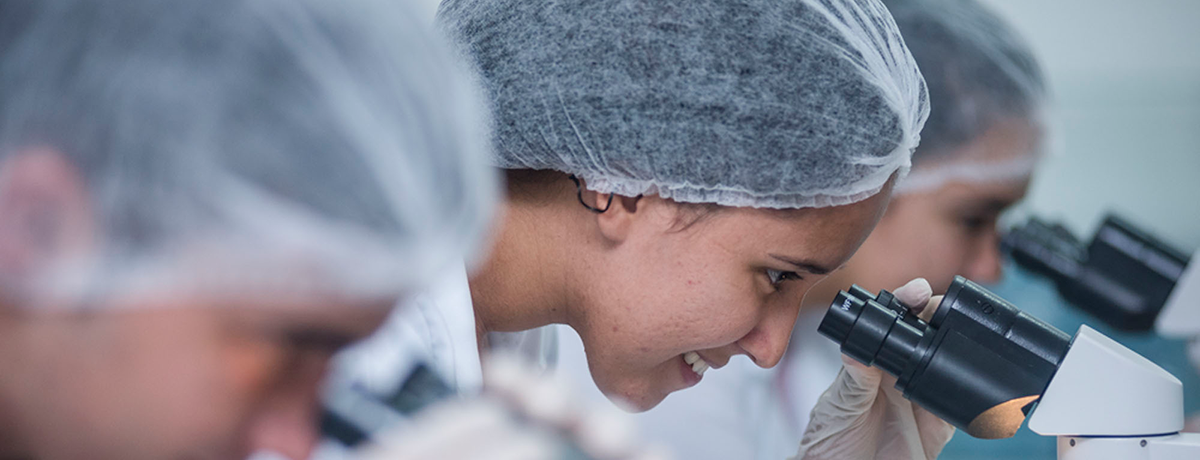 Uece recebe pedidos de isenção da taxa do Vestibular 2018.1